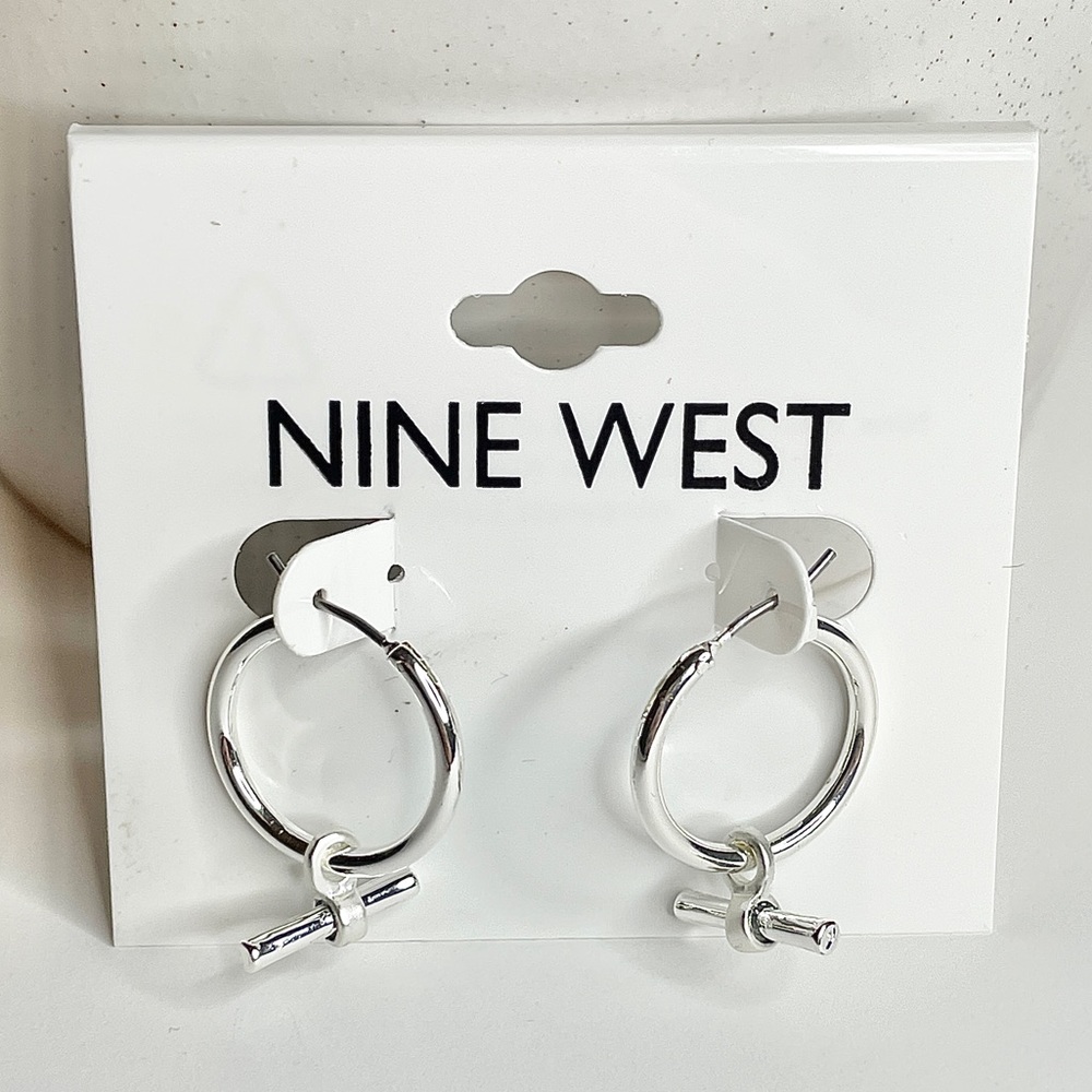 NWT Nine West silver small hoop earrings